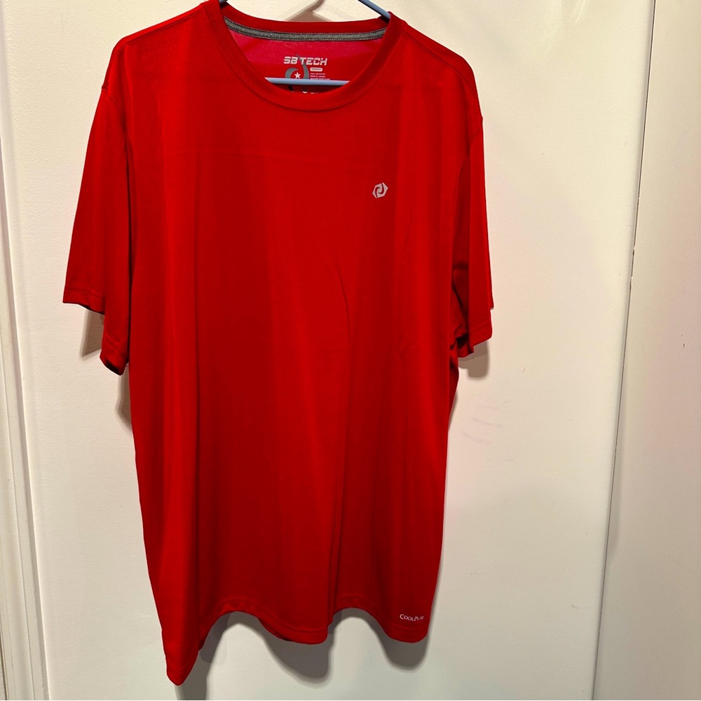 NWOT SB Tech Men’s Activewear Short Sleeve shirt- Red - XXL